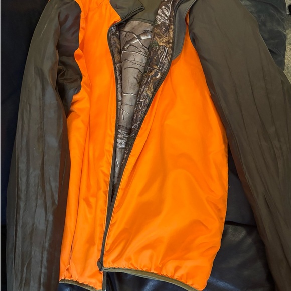 3M Thinsulate Black Insulated Jacket. Worn once or twice EUC see ALL pics 4 flaw - Picture 9 of 16